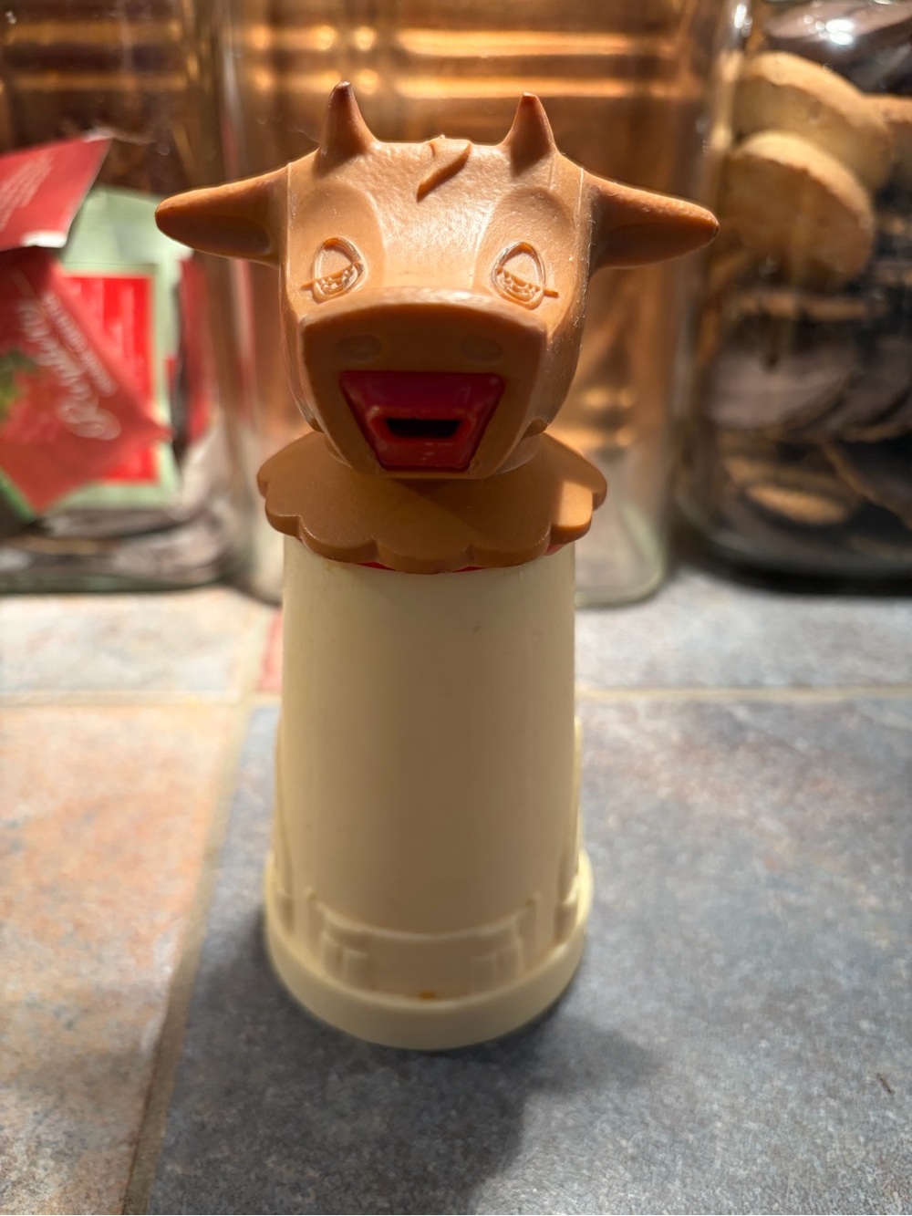 Vintage creamer. With cow head.